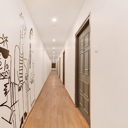 Townhouse Ss Aero Prime Hotel เชมชาบัด ภายนอก รูปภาพ
