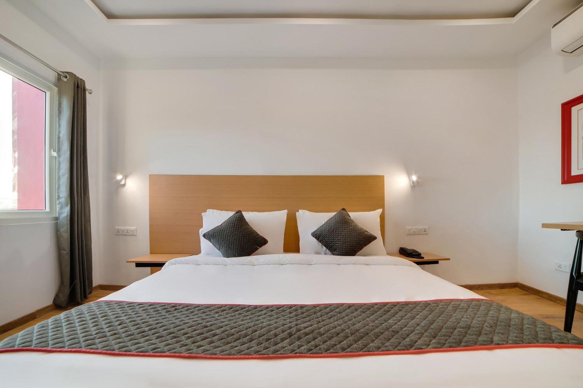 Townhouse Ss Aero Prime Hotel เชมชาบัด ภายนอก รูปภาพ