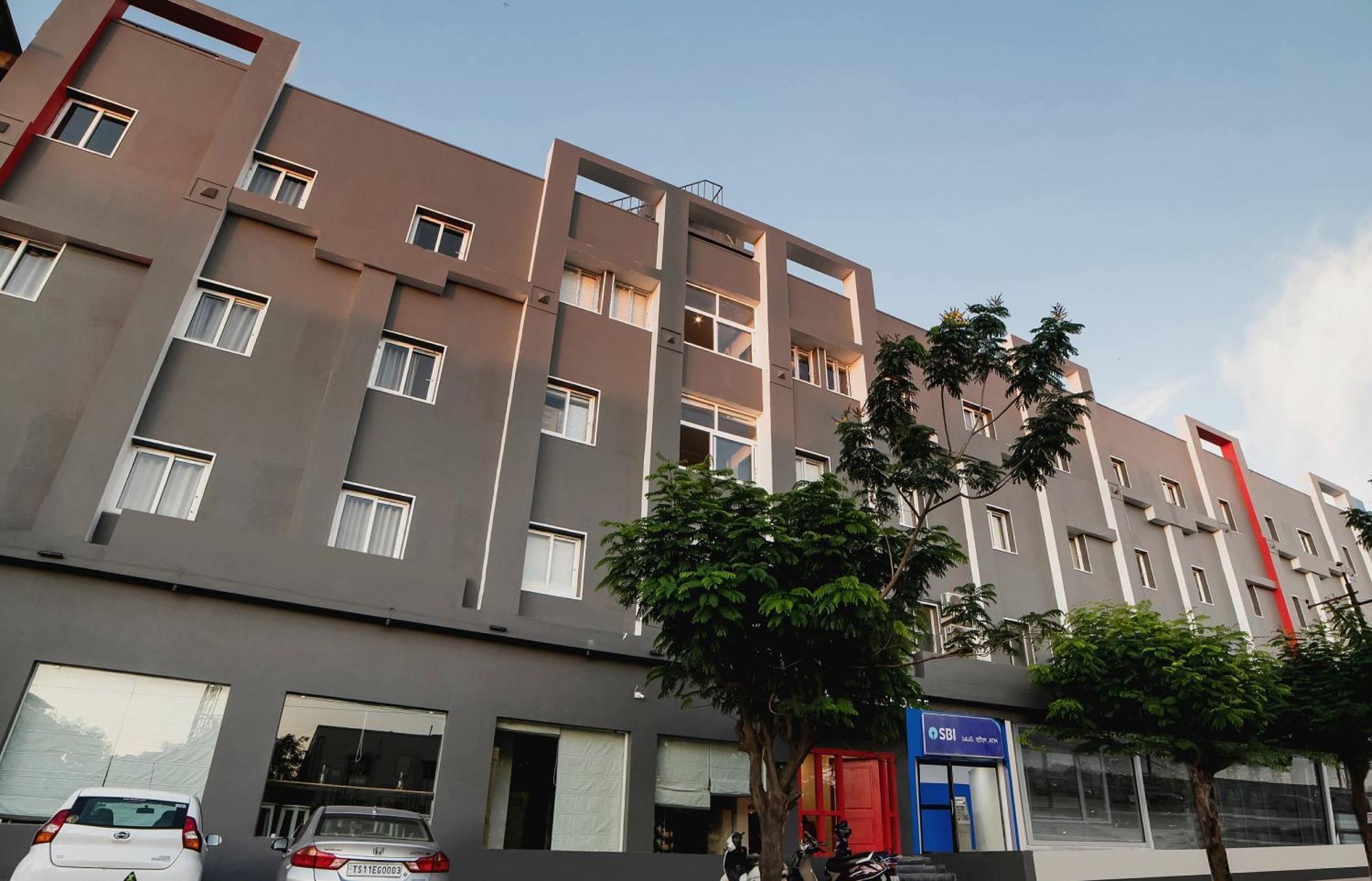 Townhouse Ss Aero Prime Hotel เชมชาบัด ภายนอก รูปภาพ